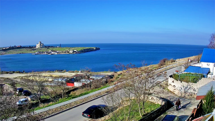 Онлайн веб-камера в Карантинной бухте, Севастополь (Севастополь, Россия)